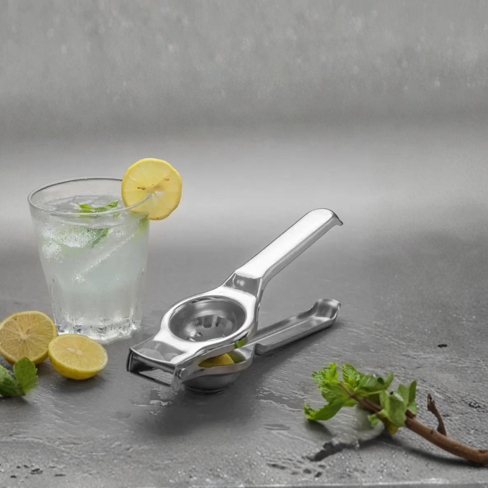 Premium Stainless Steel Lemon Squeezer – Heavy-Duty Citrus Juicer